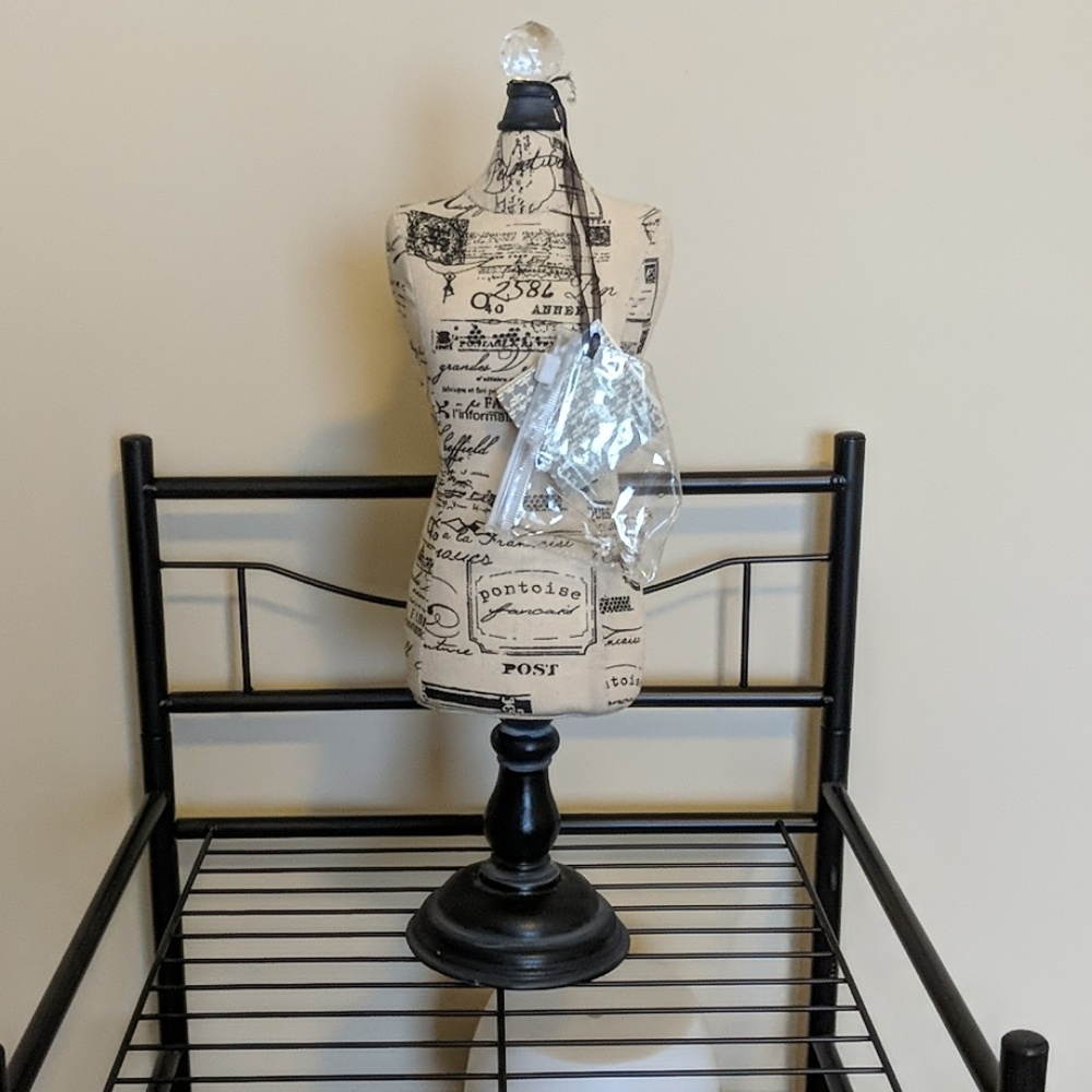 Necklace Holder
